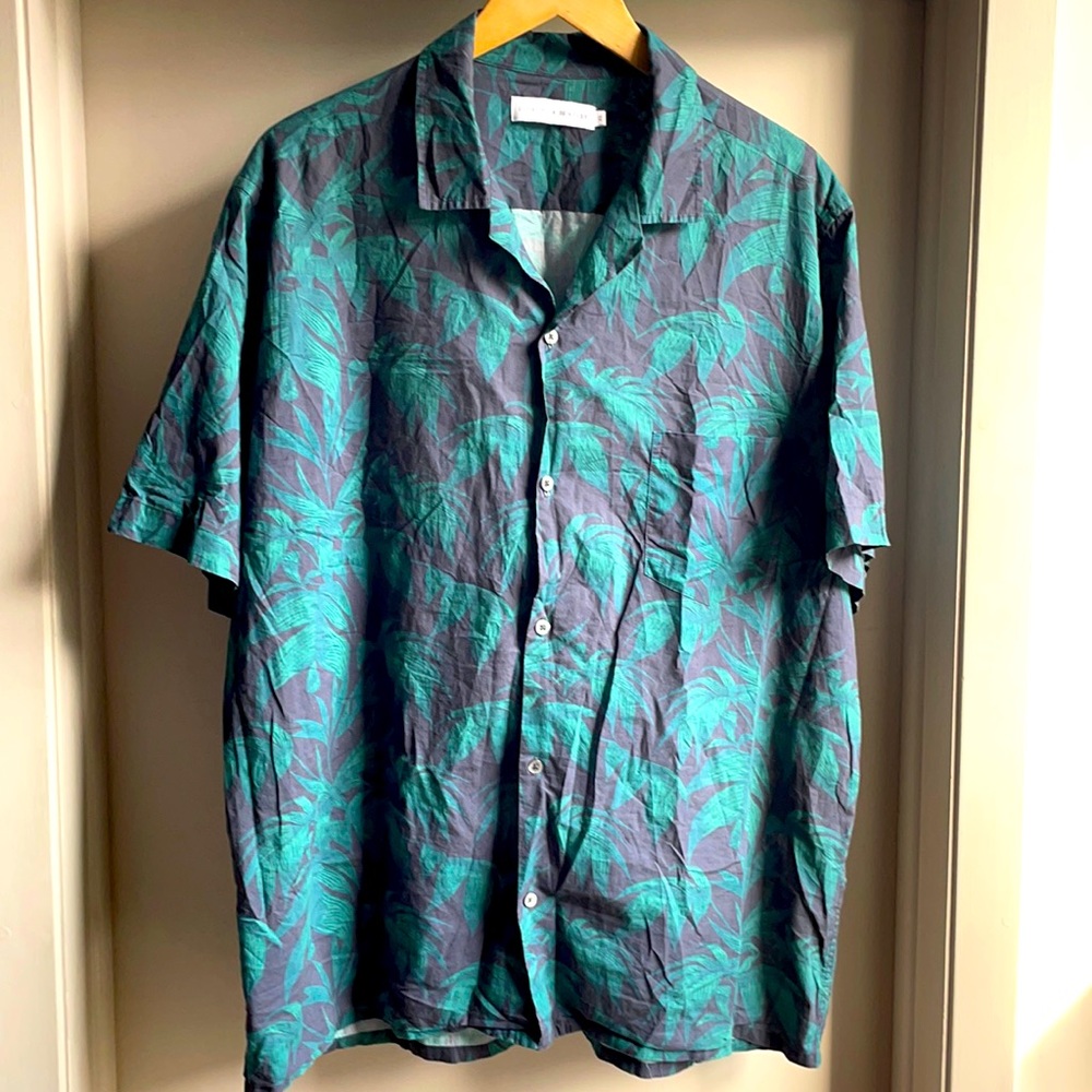 Desmond & Dempsey  Short-Sleeve Button Up Shirt